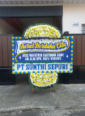 Papan Bunga Duka di Yal